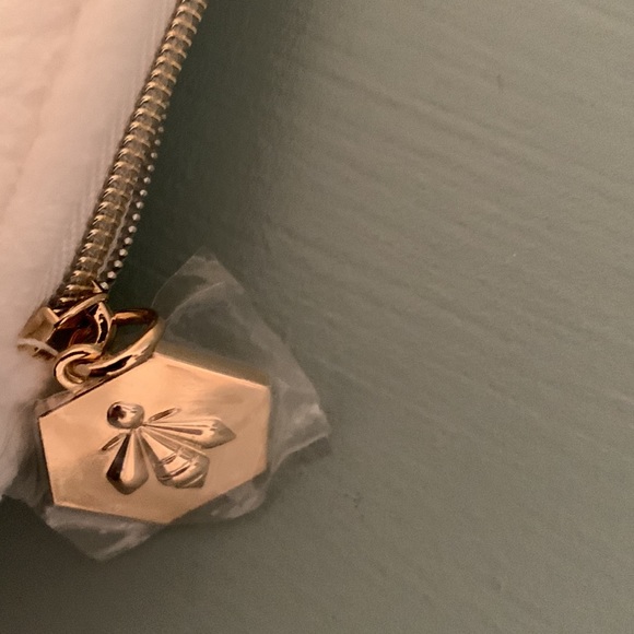 GUERLAIN Makeup Pouch white/cream NWOT - Picture 3 of 6